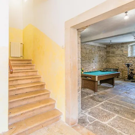 Beautiful In With Sauna Holiday home Motovun