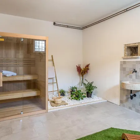 Beautiful In With Sauna Holiday home