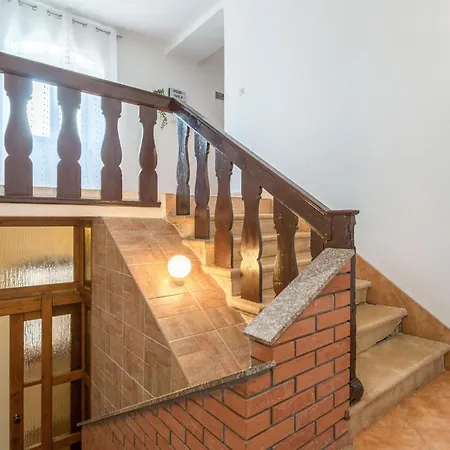 Beautiful In With Sauna Holiday home Motovun